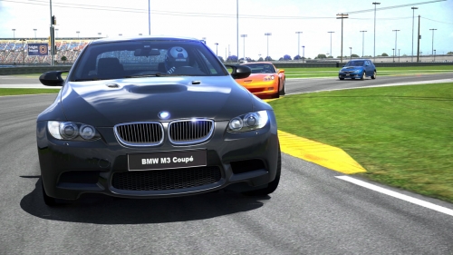 Videó: BMW M3 E92 virtuális vs valós